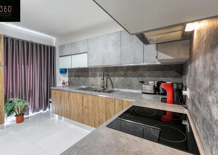 Wonderful 2br Home, W/ Comfy Sofa, Smart Tv & Wifi By 360 Estates