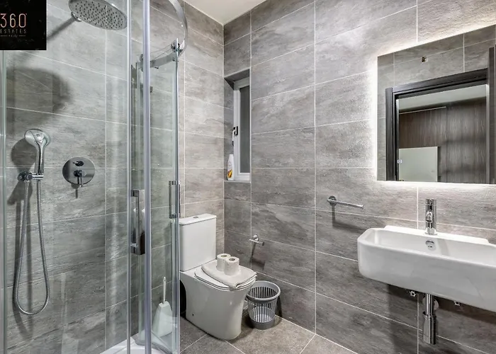 Wonderful 2br Home, W/ Comfy Sofa, Smart Tv & Wifi By 360 Estates * Sliema